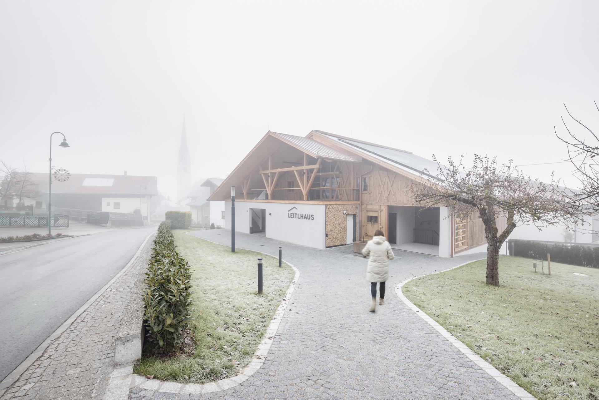 .Title Publikation Tirolerin - Ein Haus für Alle