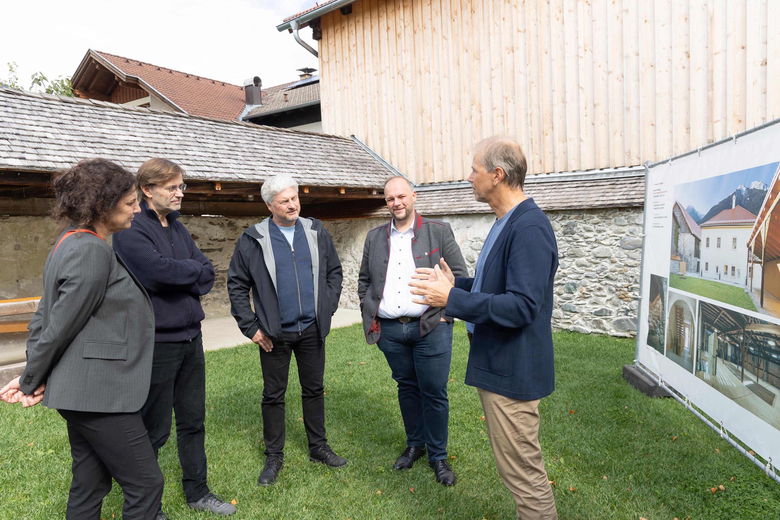 .Title Wanderausstellung Neues Bauen in Tirol