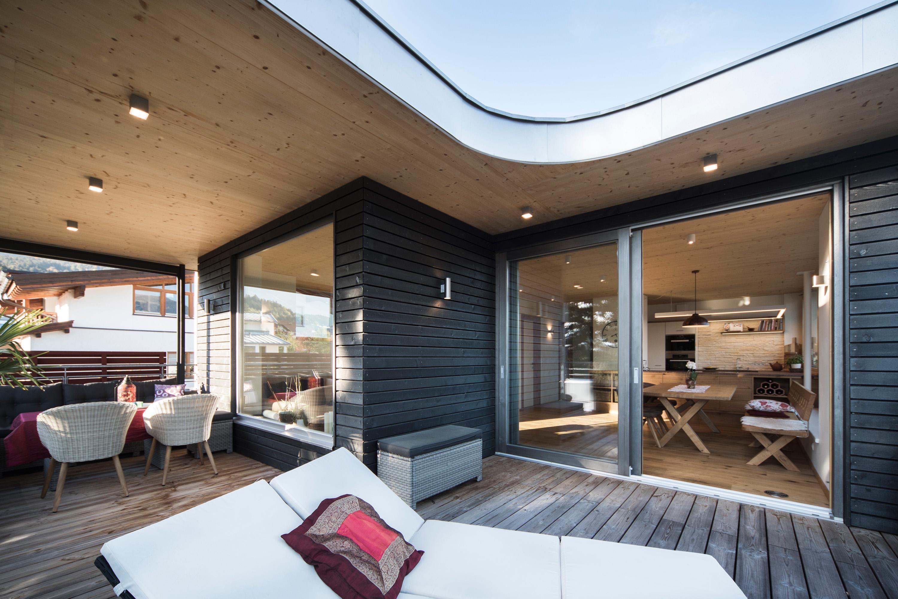 Umbau und Aufstockung Wohnhaus Umbau und Aufstockung Wohnhaus